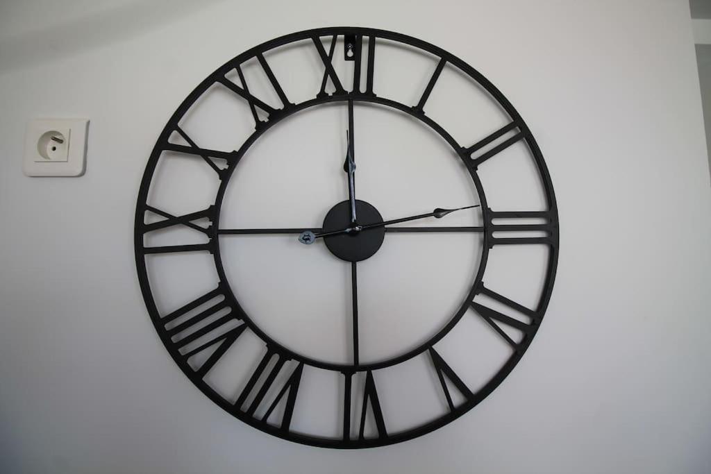 Escale-Marne Fr - 102 - Free Parking - Free Luggage Storage - All Equipped - Linen Included - Washing Machine - 10Mn Walk Metro 8 - Rer A - Panoramic View - From 1 To 4 Guests Maisons-Alfort Exteriör bild